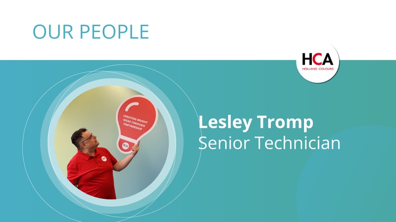 lesley thumb